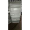 Image 2 : WHIT WESTING HOUSE FRIDGE FREEZER