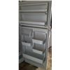 Image 2 : INGLIS FRIDGE FREEZER
