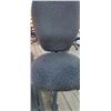Image 2 : HIGH BLACK STENO CHAIR