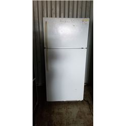 WESTINGHOUSE FRIDGE/FREEZER