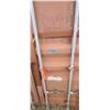 Image 4 : 8.5L X 8H X 40D SHIPPING CONTAINER