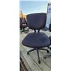 Image 4 : TWO STENO CHAIRS