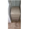 Image 1 : SMALL BEIGE  3 DRAW FILE CABINET