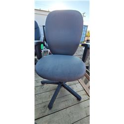 GREY HIGH BACK OFFICE CHAIR