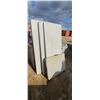Image 2 : QTY 3, 6' LIFETIME TABLES & QTY 2 FOLDING 6' TBLE