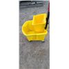 Image 1 : CLEANING SUPPLIES