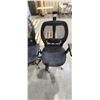 Image 2 : THREE OFFICE CHAIRS BLK LOCATED IN FORT MCMURRAY