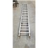 Image 1 : 24' LOUSVILLE EXTENDIBLE LADDER