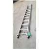 Image 4 : 24' LOUSVILLE EXTENDIBLE LADDER
