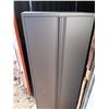 Image 2 : METAL LOCKER WITH HANGAR AND 5 BINS
