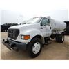 Image 1 : 2001 FORD F750 Water Truck