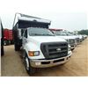 Image 2 : 2009 FORD F750 Dump Truck