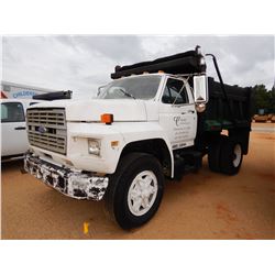 1990 FORD F700 Dump Truck