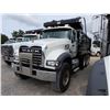 Image 1 : 2020 MACK GR64F Dump Truck