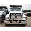 Image 5 : 2020 MACK GR64F Dump Truck