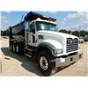Image 4 : 2020 MACK GR64F Dump Truck