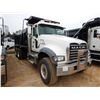 Image 4 : 2019 MACK GR64F Dump Truck