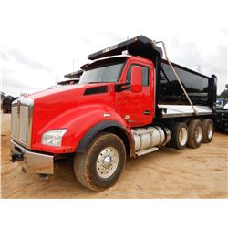 2016 KENWORTH T880 Dump Truck