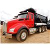 Image 1 : 2016 KENWORTH T880 Dump Truck