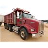 Image 4 : 2001 KENWORTH T800 Dump Truck