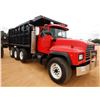Image 5 : 1997 MACK RD690S Dump Truck