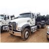 Image 1 : 2020 MACK GR64F Roll Off Truck