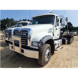 2019 MACK GR64F Roll Off Truck