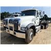 Image 1 : 2019 MACK GR64F Roll Off Truck