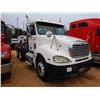 Image 4 : 2004 FREIGHTLINER COLUMBIA Day Cab Truck