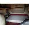 Image 14 : 2005 INTERNATIONAL 9200i Sleeper Truck