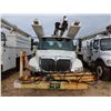 Image 5 : 2003 INTERNATIONAL 4200 Boom / Bucket / Crane Truck