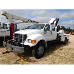 2003 FORD F750 Boom / Bucket / Crane Truck