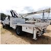 Image 2 : 2003 FORD F750 Boom / Bucket / Crane Truck