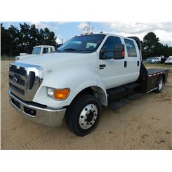 2011 FORD F650 Flatbed Truck