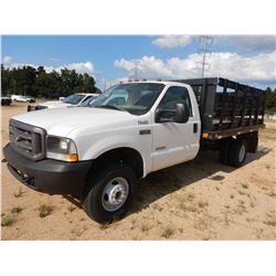 2004 FORD F350 Flatbed Truck