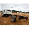 Image 2 : 2003 INTERNATIONAL 4300 Cab and Chassis Truck