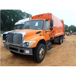 2007 INTERNATIONAL 7400 Garbage / Sanitation Truck