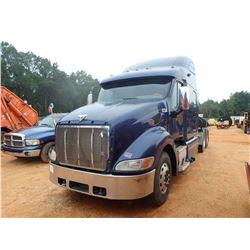2007 PETERBILT 387 Sleeper Truck