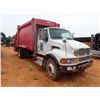Image 2 : STERLING ACTERRA Garbage / Sanitation Truck