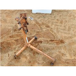 ENGINE STAND W/ WHEELS Truck Product and Accessory