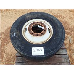 (1) GOODYEAR G67 RV Tire