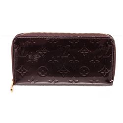 Louis Vuitton Amarante Vernis Leather Monogram Zippy Wallet