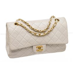 Chanel Chanel White Lambskin Leather Classic Medium Double Flap Bag