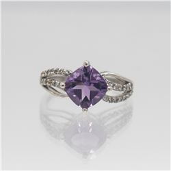 Beautiful Natural 2.5 Ct Amethyst Ring