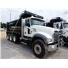 Image 4 : 2020 MACK GR64F Dump Truck
