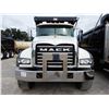 Image 5 : 2020 MACK GR64F Dump Truck