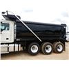 Image 6 : 2020 MACK GR64F Dump Truck