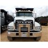 Image 5 : 2018 MACK GU713 Dump Truck