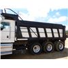Image 6 : 2005 KENWORTH T800 Dump Truck