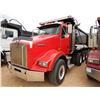 Image 1 : 2004 KENWORTH T800 Dump Truck